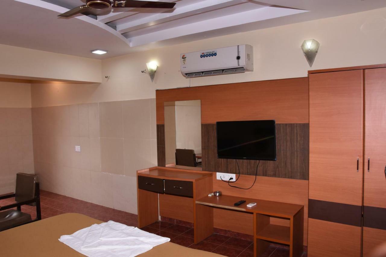 Park Beach Resort Chennai Dış mekan fotoğraf