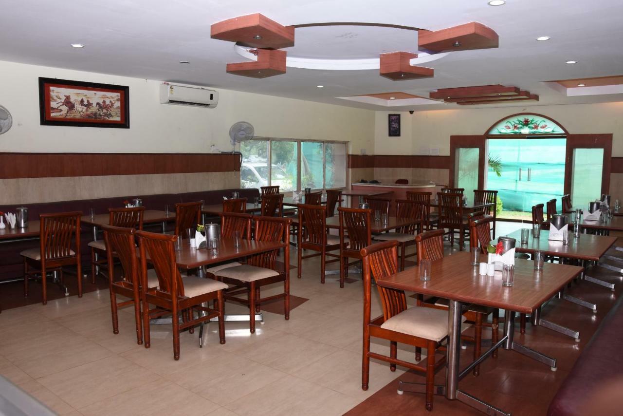 Park Beach Resort Chennai Dış mekan fotoğraf